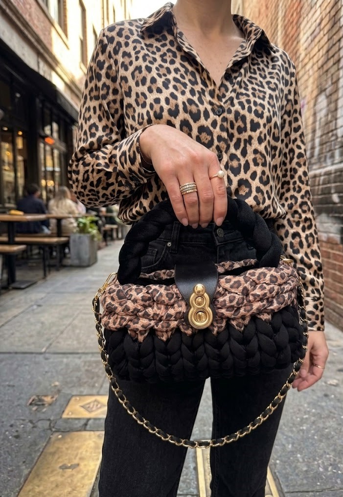 ##Velvet Leopardo — L'audacia incarnata##